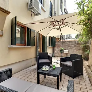 cannaregio-venice-style-apartments.hotelslidodijesolo.com/
