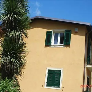 the-palm-house.hotelitalianriviera.com/