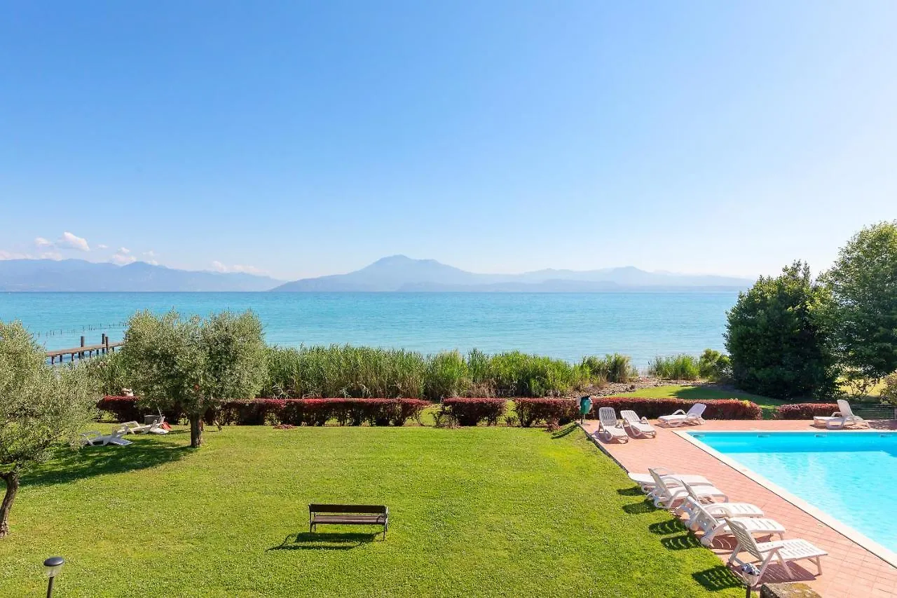 Ferrari 13 Apartment By Wonderful Italy Sirmione